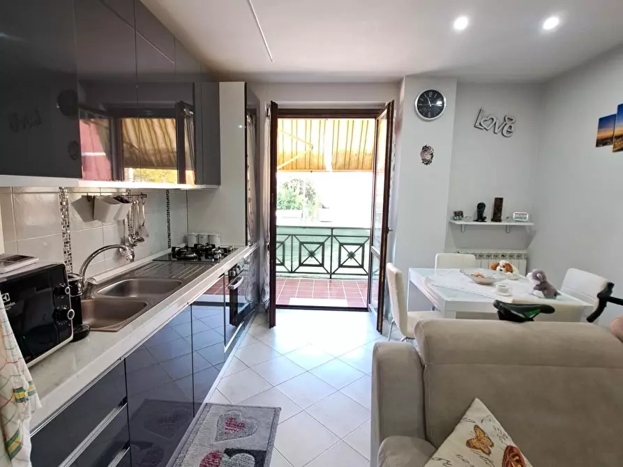 appartamento in vendita a Luni