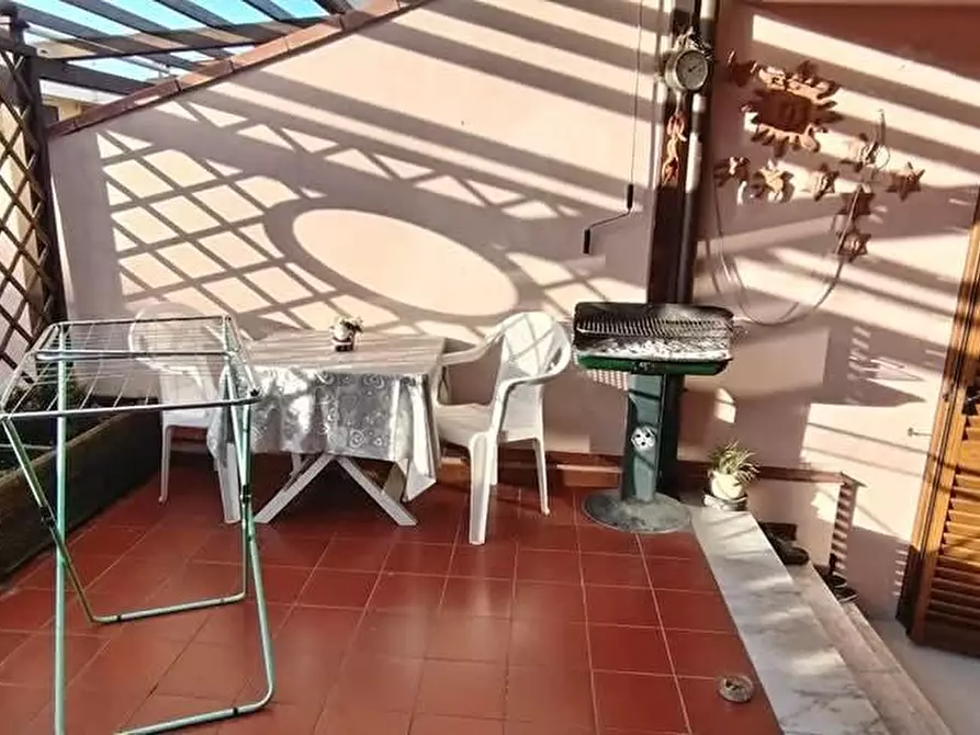 appartamento in vendita a Luni