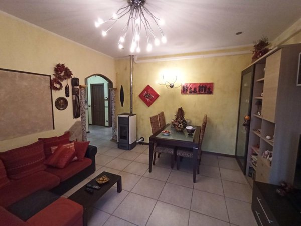 appartamento in vendita a Luni in zona Dogana