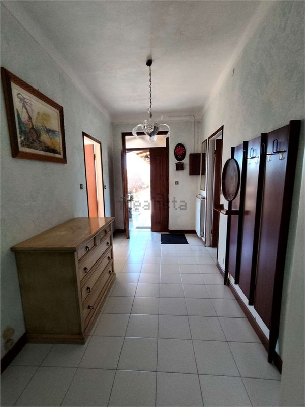 appartamento in vendita a Luni in zona Dogana