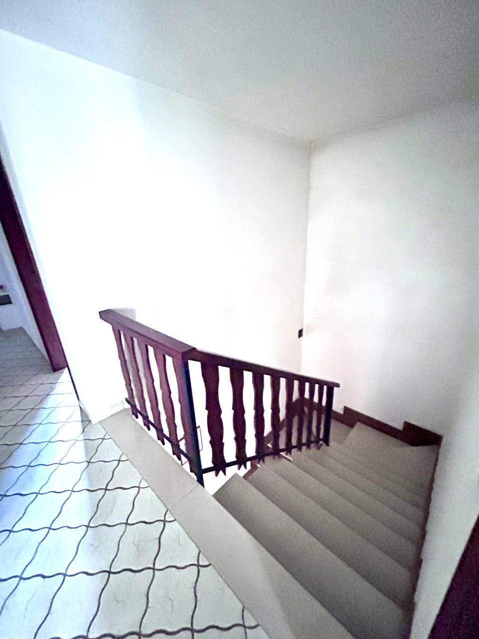 casa indipendente in vendita a Luni in zona Casano