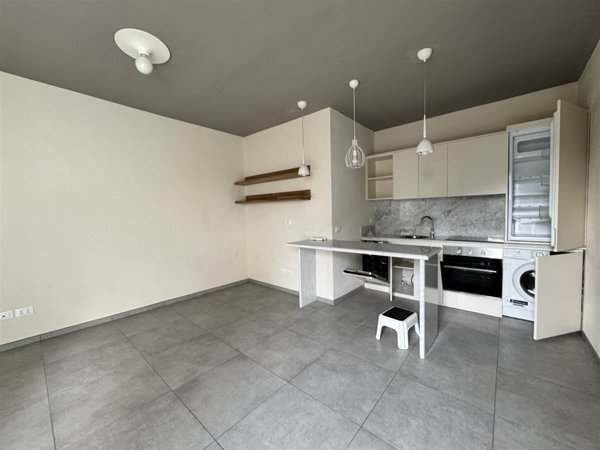 appartamento in vendita a Luni in zona Isola