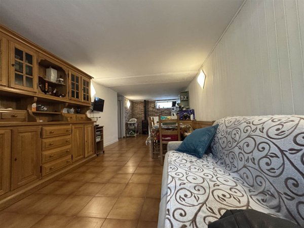 appartamento in vendita a Luni in zona Dogana