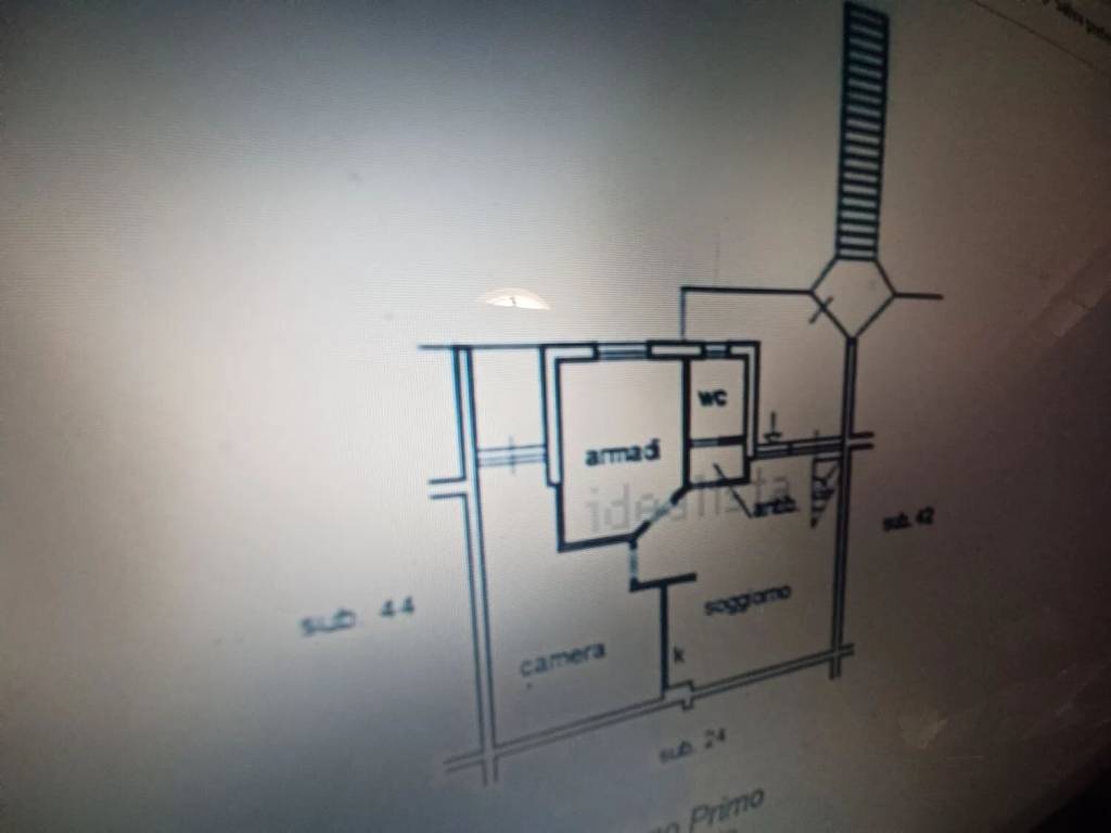 casa indipendente in vendita a Luni