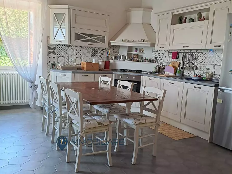 appartamento in vendita a Luni in zona Nicola