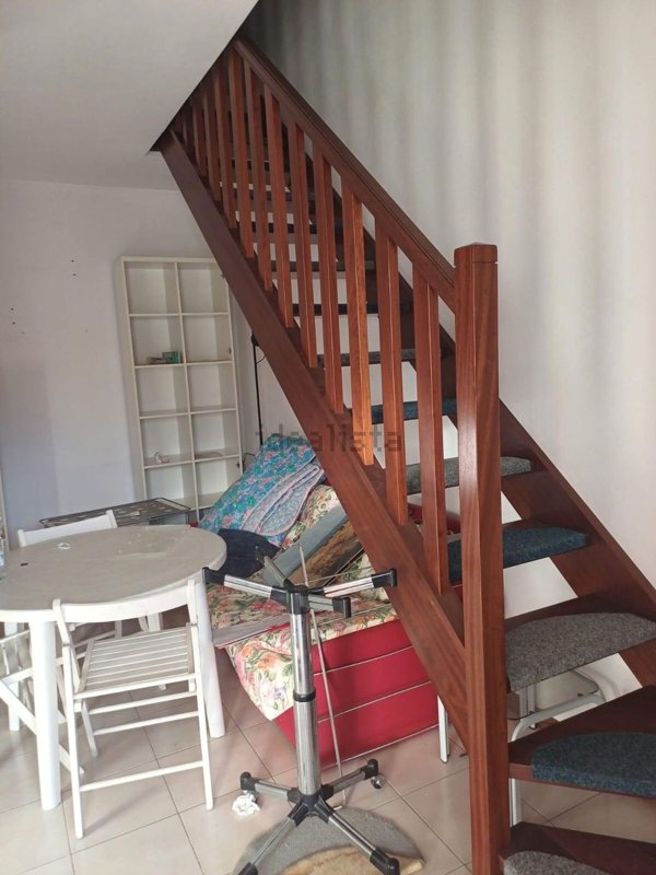 casa indipendente in vendita a Luni