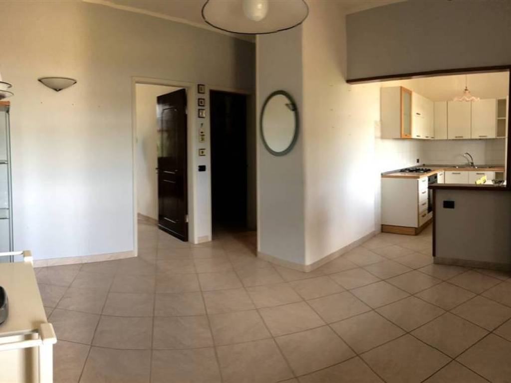 appartamento in vendita a Luni