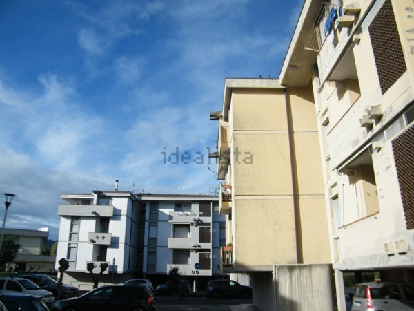 appartamento in vendita a Luni