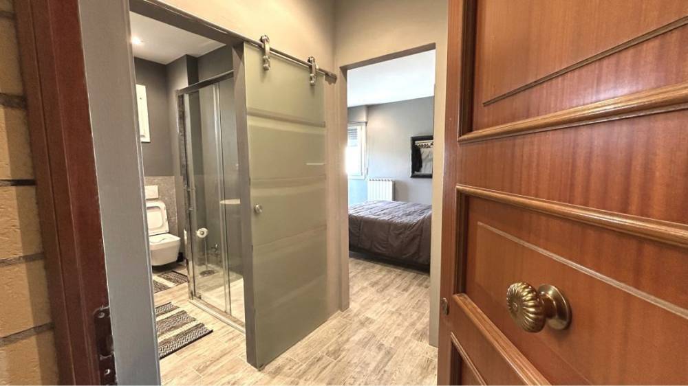 appartamento in vendita a Luni in zona Isola