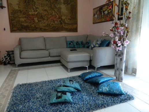 appartamento in vendita a Luni in zona Dogana