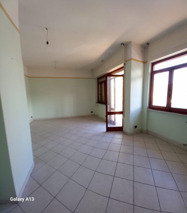 appartamento in vendita a Luni in zona Dogana