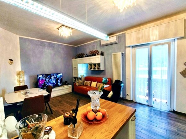 appartamento in vendita a Luni in zona Dogana