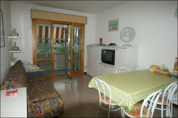 appartamento in vendita a Luni