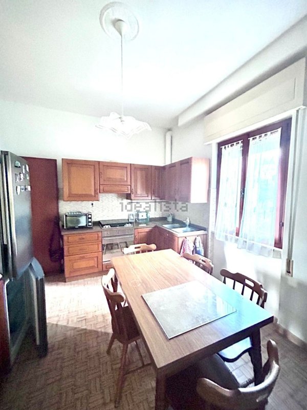 casa indipendente in vendita a Luni in zona Casano