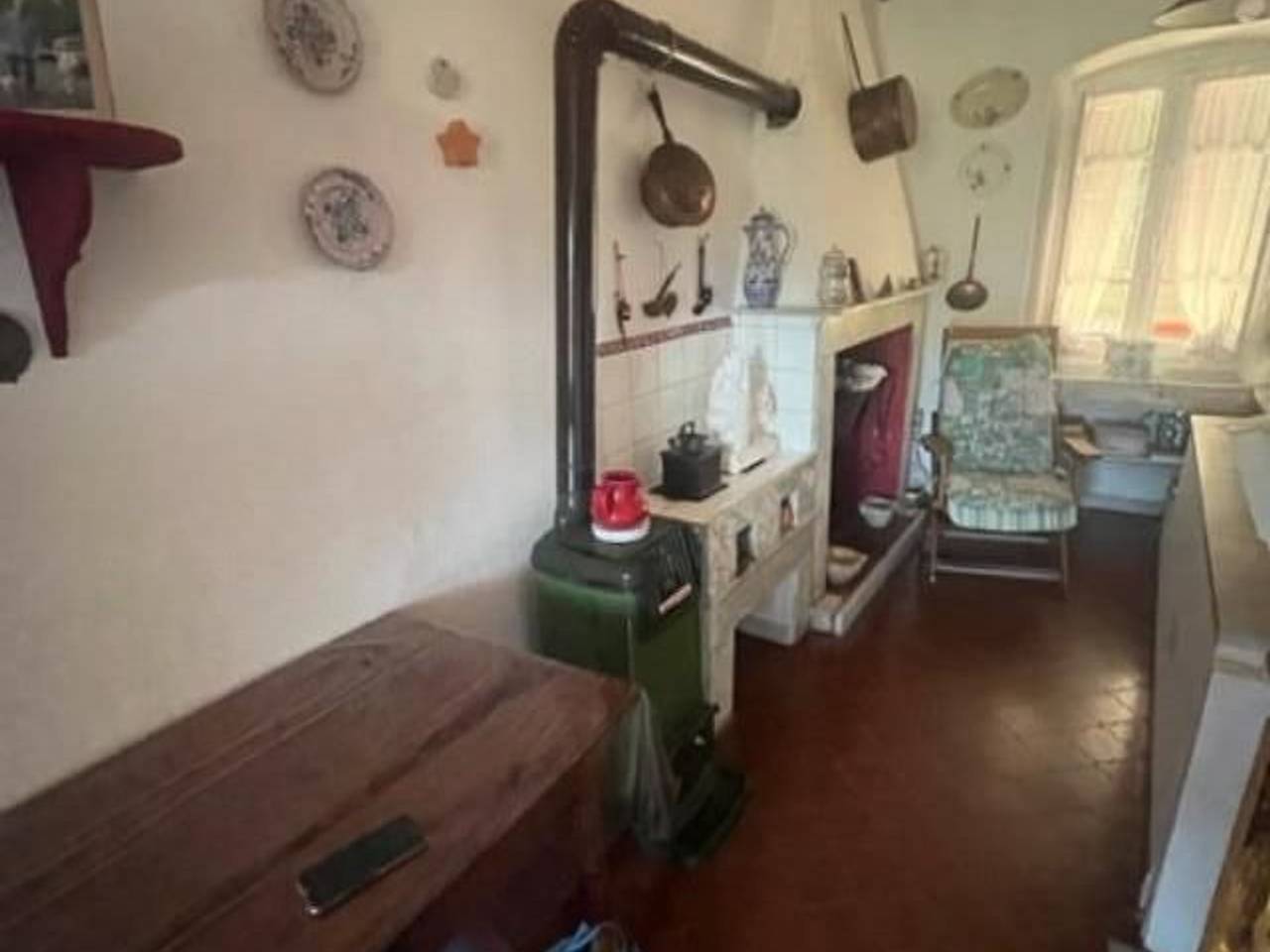 casa indipendente in vendita a Luni