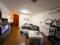 appartamento in vendita a Luni