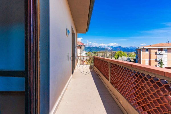 appartamento in vendita a Luni