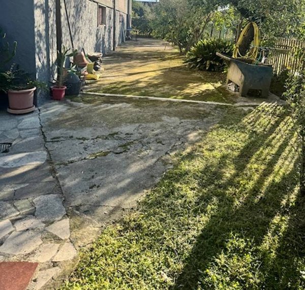 appartamento in vendita a Luni