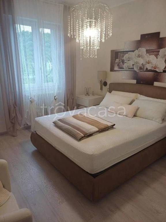 appartamento in vendita a Luni