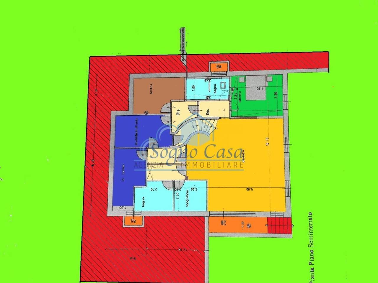 casa indipendente in vendita a Luni