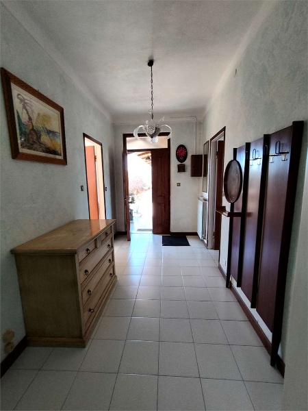 appartamento in vendita a Luni in zona Dogana