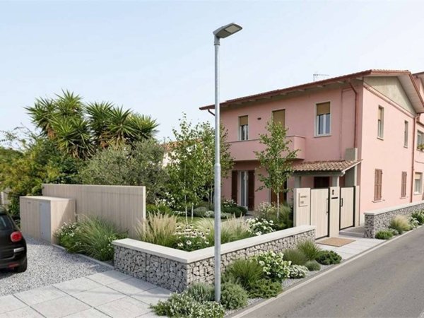 appartamento in vendita a Luni in zona Casano