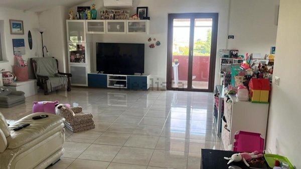 appartamento in vendita a Luni