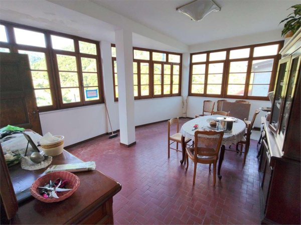 casa indipendente in vendita a Luni in zona Casano