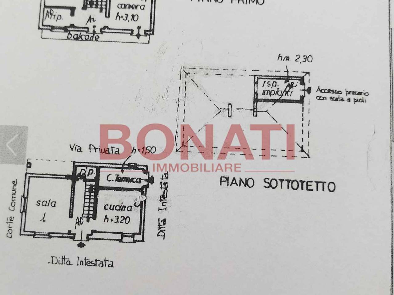 casa indipendente in vendita a Luni