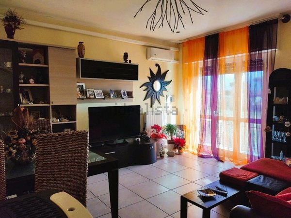 appartamento in vendita a Luni in zona Luni