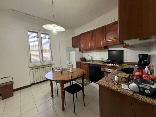 appartamento in vendita a Luni in zona Dogana