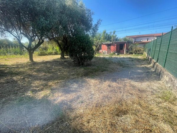 appartamento in vendita a Luni in zona Dogana