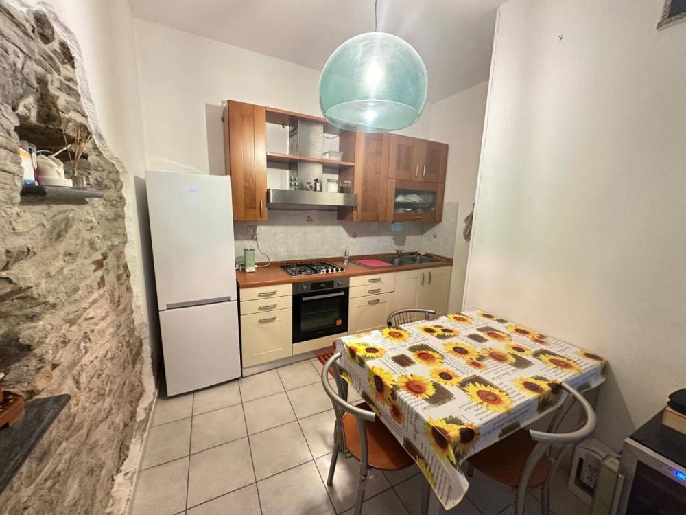 appartamento in vendita a Luni in zona Casano