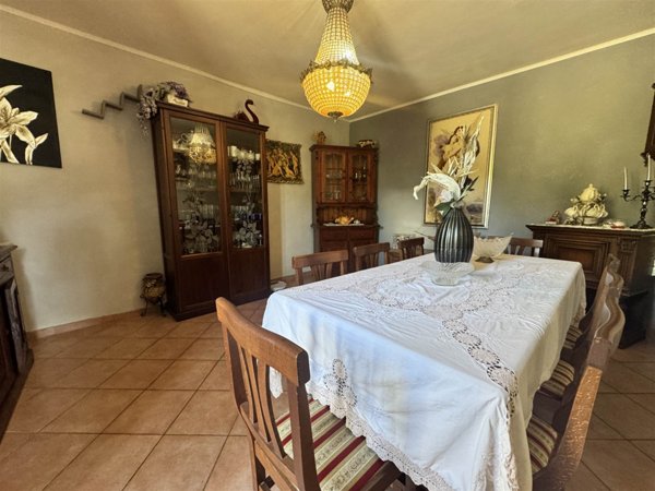casa indipendente in vendita a Luni in zona Casano