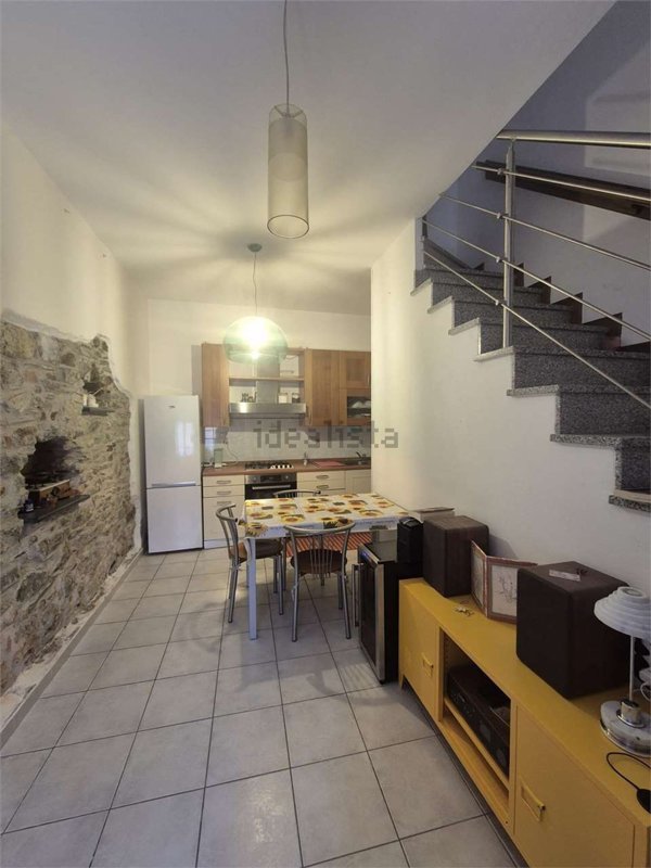 appartamento in vendita a Luni