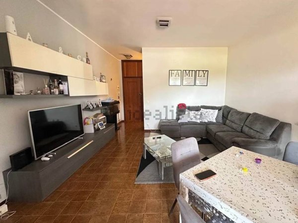 appartamento in vendita a Luni