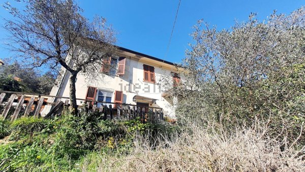appartamento in vendita a Luni in zona Casano