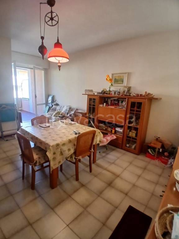 appartamento in vendita a Luni