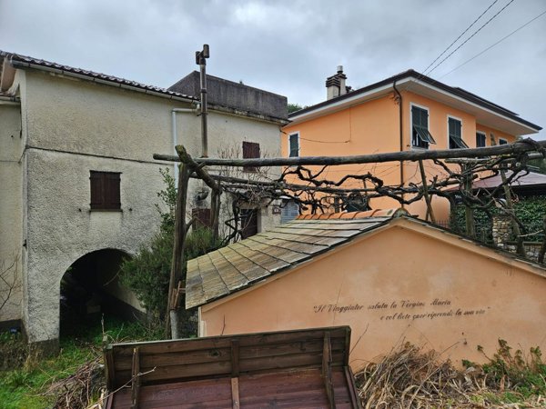 casale in vendita a Pignone