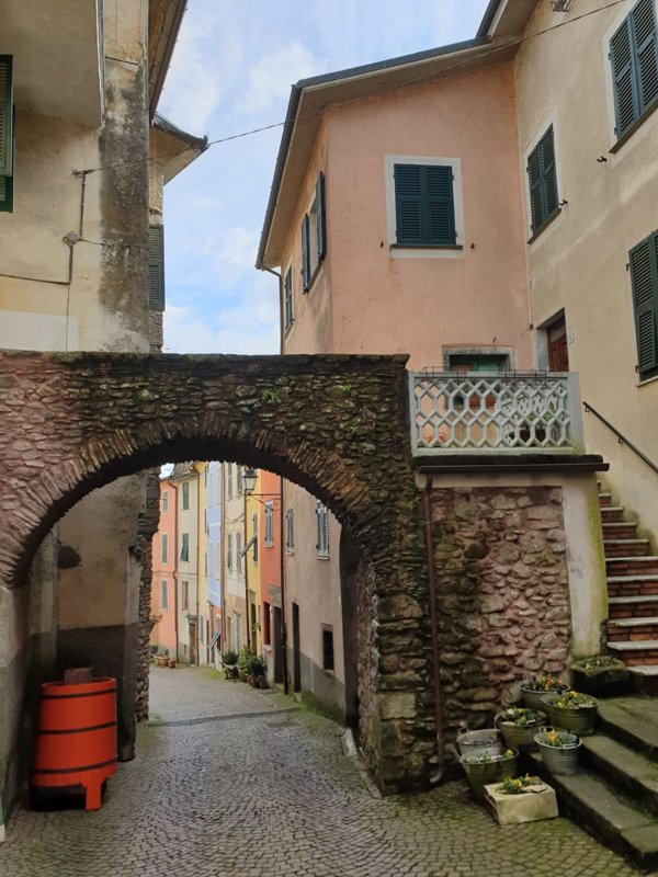 casa indipendente in vendita a Pignone