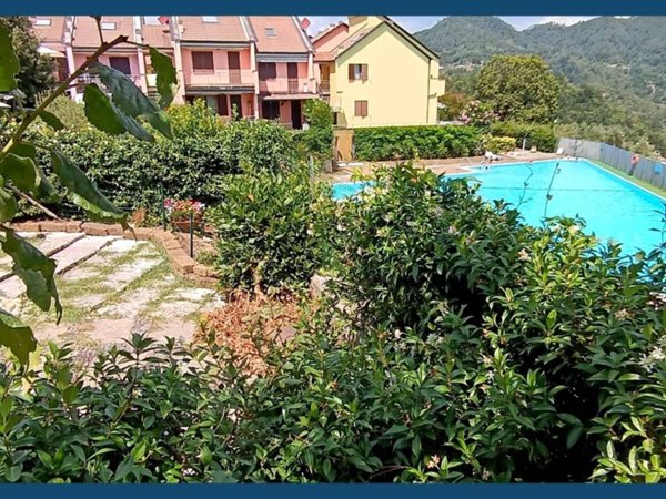 appartamento in vendita a Pignone in zona Casale
