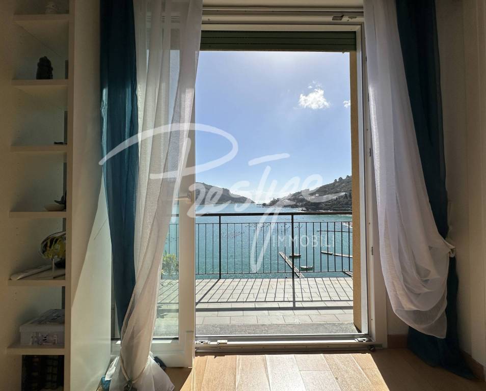 appartamento in vendita a Portovenere
