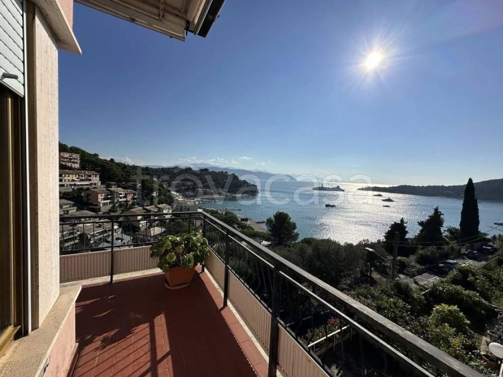 appartamento in vendita a Portovenere
