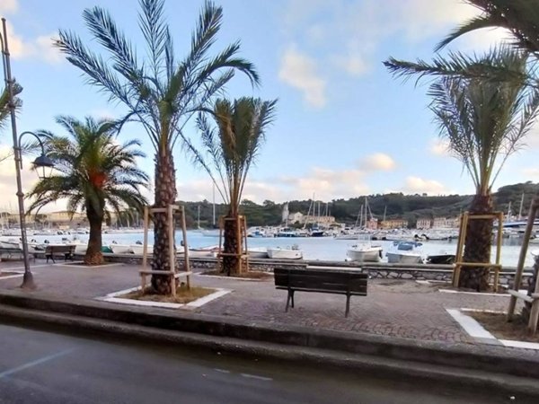 appartamento in vendita a Portovenere in zona Le Grazie