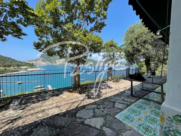 casa indipendente in vendita a Portovenere