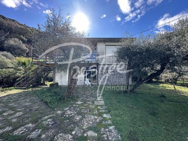casa indipendente in vendita a Portovenere