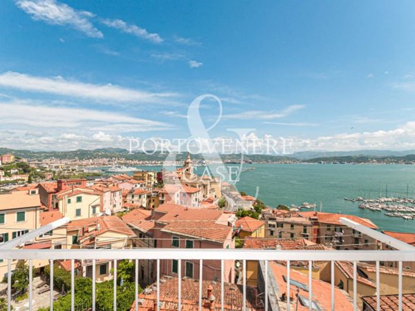 appartamento in vendita a Portovenere in zona Fezzano