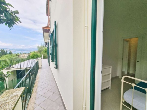 appartamento in vendita a Portovenere in zona Fezzano