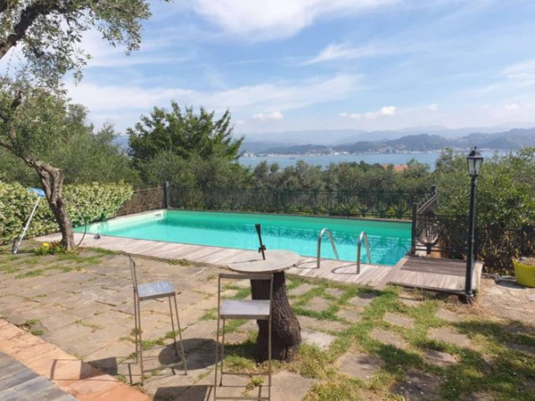 casa indipendente in vendita a Portovenere