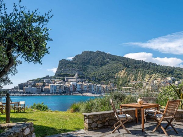 casa indipendente in vendita a Portovenere